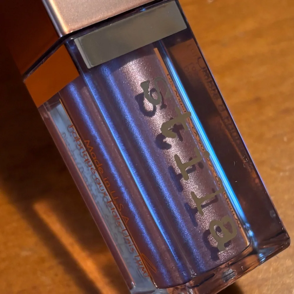 Stila Shimmer & Glow Liquid Eye Shadow Compassionate